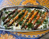 Une image de l'étape 16 de Carottes fanes confites au miel sauce ricotta, skyr et coriandre.