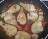 Foto del paso 2 de la receta: Jamoncitos de pollo guisados con verduritas y patatas dado