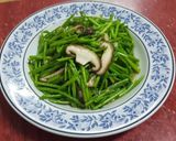 รูปขั้นตอนการทำที่ 4 ของ หน่อไม้ฝรั่งผัดเห็ดหอมสด #กินผักรักสุขภาพ3