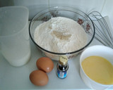 Foto del paso 1 de la receta: Buñuelos de leche y vainilla