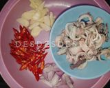 Foto langkah ke 1 dari resep Cumi Asin Pedas Manis Simpel.