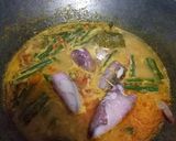 Foto langkah ke 5 dari resep Gulai Cumi Kacang Panjang.