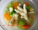 Foto langkah ke 6 dari resep Sup ceker ayam.