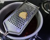 A picture of step 1 of Cinnamon Lemon Ginger Tea.