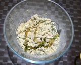 A picture of step 2 of Crispy Bhindi pakora.