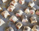 Une image de l'étape 3 de °Petits feuilletés moutarde-saucisse°.