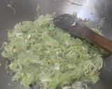 Foto langkah ke 5 dari resep Tumis Labu Siam dan Teri Medan.