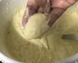 Gambar langkah 5 resipi Cucur Jagung.