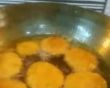 A picture of step 9 of Sweet corn kachori.