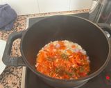 Foto del paso 2 de la receta: Nidos a la salsa de gambas