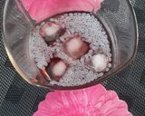 A picture of step 4 of Hersheys Strawberry Cooler #5ingredients.