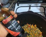 A picture of step 4 of Oriental rice /minced meat rice.
