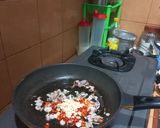 Foto langkah ke 7 dari resep Nasi Goreng Seafood.