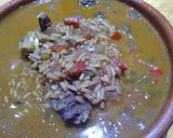Foto del paso 3 de la receta: No tires los fondos de cocción, MIRÁ ESTE GUISO DE ARROZ 🤩😋
