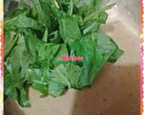 A picture of step 3 of Palak pakoray.