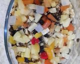 A picture of step 2 of Egg pudding trifle.