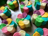 Bolu kukus pelangi