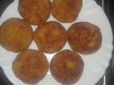 معقودة