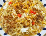 Foto langkah ke 4 dari resep Mie Goreng Tumis Berkuah.