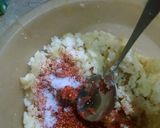 A picture of step 1 of ALU ka paratha.