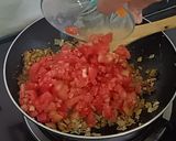 लाल टोमॅटो ची चटणी / भाजी (laal tomato chutney recipe in marathi) रेसिपी स्टेप 4 फोटो 