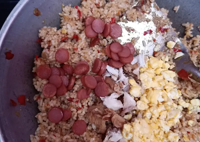 Langkah-langkah untuk membuat Cara bikin Nasi Goreng Simpel Rumahan