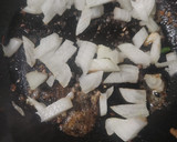 Foto del paso 2 de la receta: Cola de rape en salsa