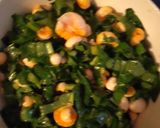 Foto del paso 3 de la receta: Ensalada de digueñes y romaza
