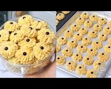 Foto langkah ke 7 dari resep Kue Semprit Mawar Renyah Lumer (3 Bahan Dasar).