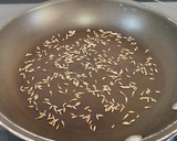 Foto del paso 2 de la receta: Salsa de berenjena asada con ajo asado