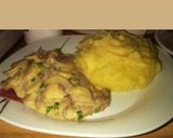 A picture of step 3 of Creamy Mushroom meatball sauce and mashed potatoes.