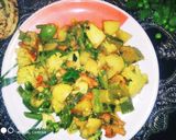 A picture of step 3 of Mixed vegetables torkari.