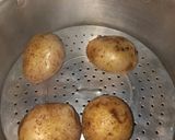 Foto langkah ke 2 dari resep Hot Mojos.