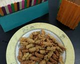 Foto langkah ke 6 dari resep Kripik keong bawang keto.