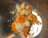 Foto del paso 1 de la receta: Snack para la picadita de cebolla y zanahoria