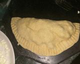 A picture of step 4 of Aloo Matar Paneer Paratha.