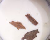 A picture of step 1 of Cinnamon Milk Tea.