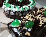 Foto langkah ke 12 dari resep Black Forest Kukus (super anti gagal).