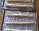 Foto langkah ke 5 dari resep Sesame Sugar Bread Stick.