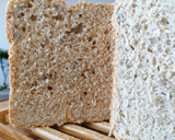 Foto del paso 1 de la receta: 24.Pan semi integral con pipas de Girasol / Panificadora