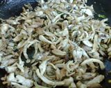 A picture of step 2 of Chicken Sisig.