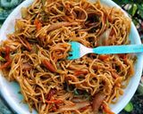 A picture of step 8 of Chilli chinese noodles.