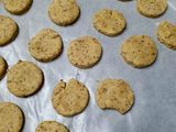 Mini alfajores con harina de almendras