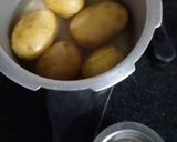 A picture of step 1 of Paav bataka (potatoes).