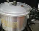 A picture of step 3 of Daal mash.