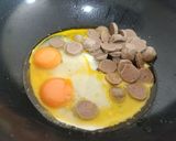 Foto langkah ke 3 dari resep Nasi Goreng Mentega.