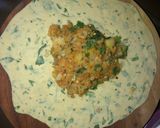 A picture of step 2 of Methi aloo Paratha.