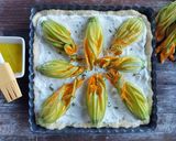 Foto del passaggio 5 della ricetta Torta Ricotta e Fiori di zucchina