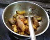 A picture of step 3 of Bombay Duck Fish Curry.
