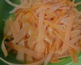Foto langkah ke 1 dari resep Salad wortel.